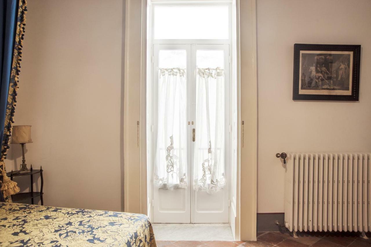 Il Teatro Di Nerone Apartment Napoli Bagian luar foto